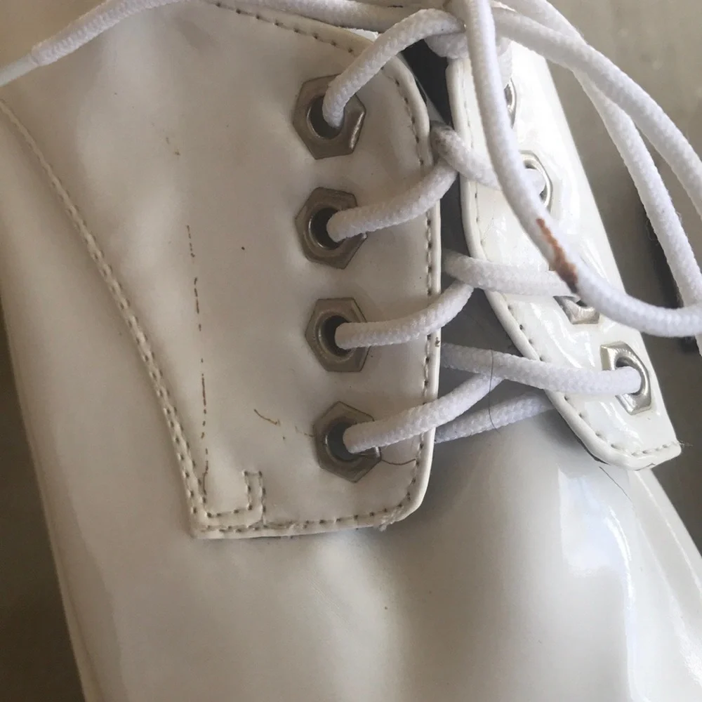 Plats White Platform Lace Up Shoes Go-Go Girl